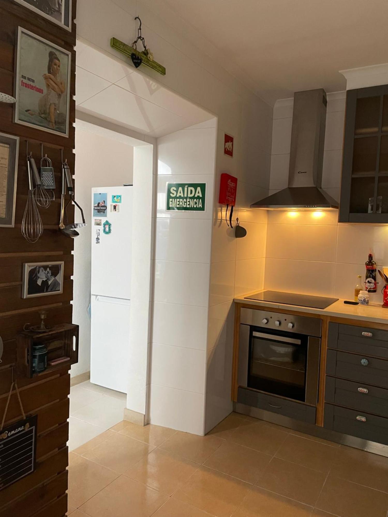 カルダス・ダ・ライーニャ Casa Dos Poetasホステル エクステリア 写真